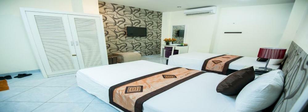 Phu Nhuan Hotel Hanoi Eksteriør billede